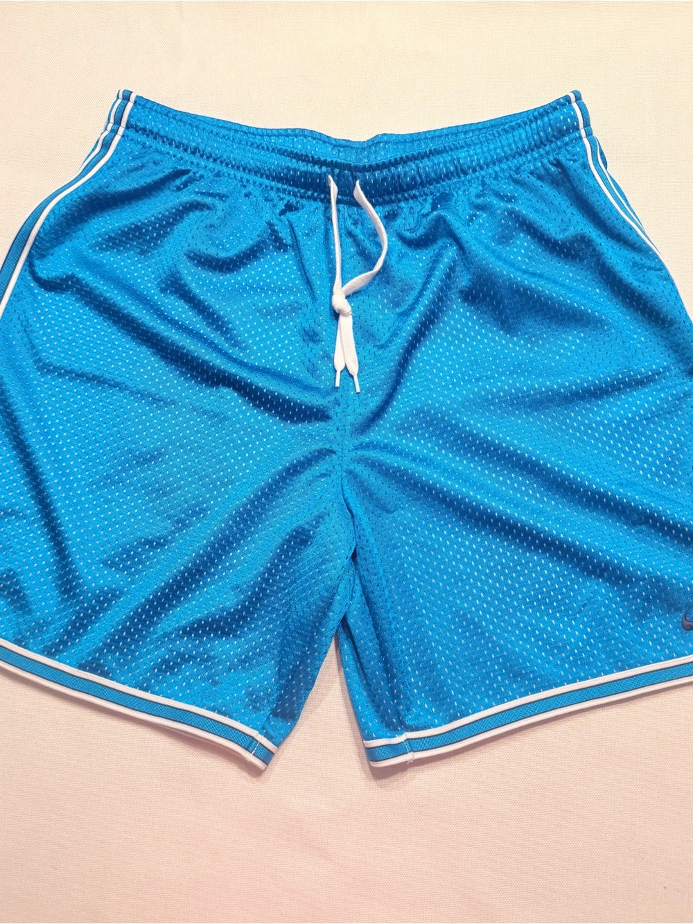 Nike Womens Basketball white Drawstring Short Blue S